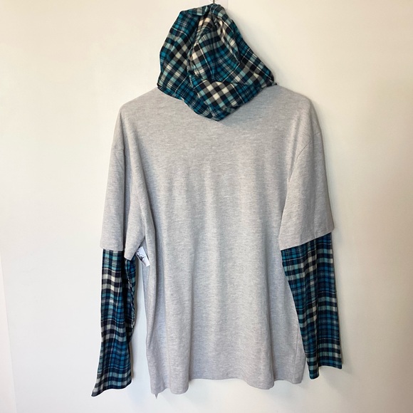 NWT Disney Haunted Mansion Plaid Hooded 2-in-1 Long Sleeve Shirt - Gray - M - Picture 5 of 8